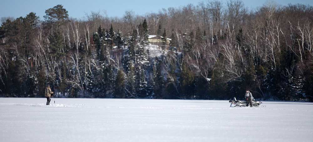 ice fishing fish finder