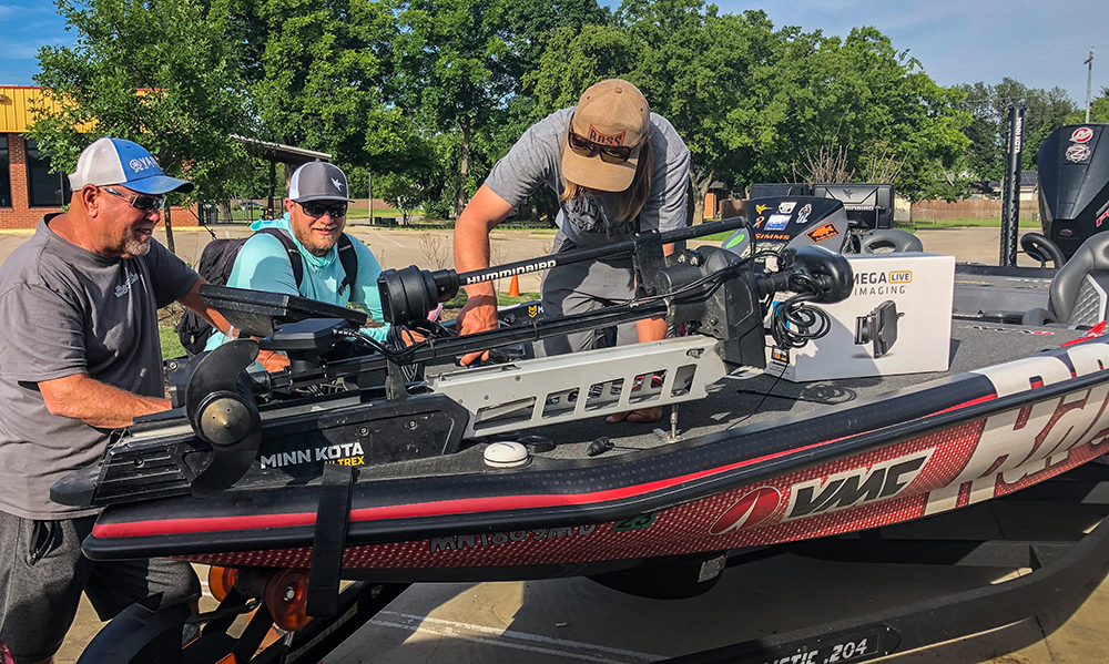 Angler of the Year Frontrunner Seth Feider Shares His Secrets to Elite  Series Success - Humminbird