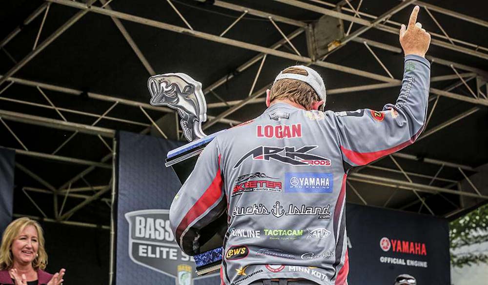 wes logan wins bassmaster elite on neely henry