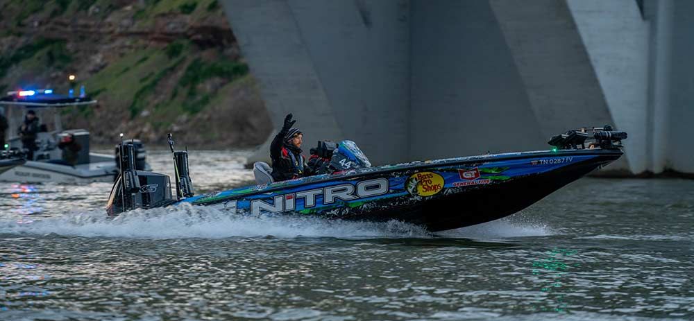 ott defoe wins 2019 bassmaster classic day 2