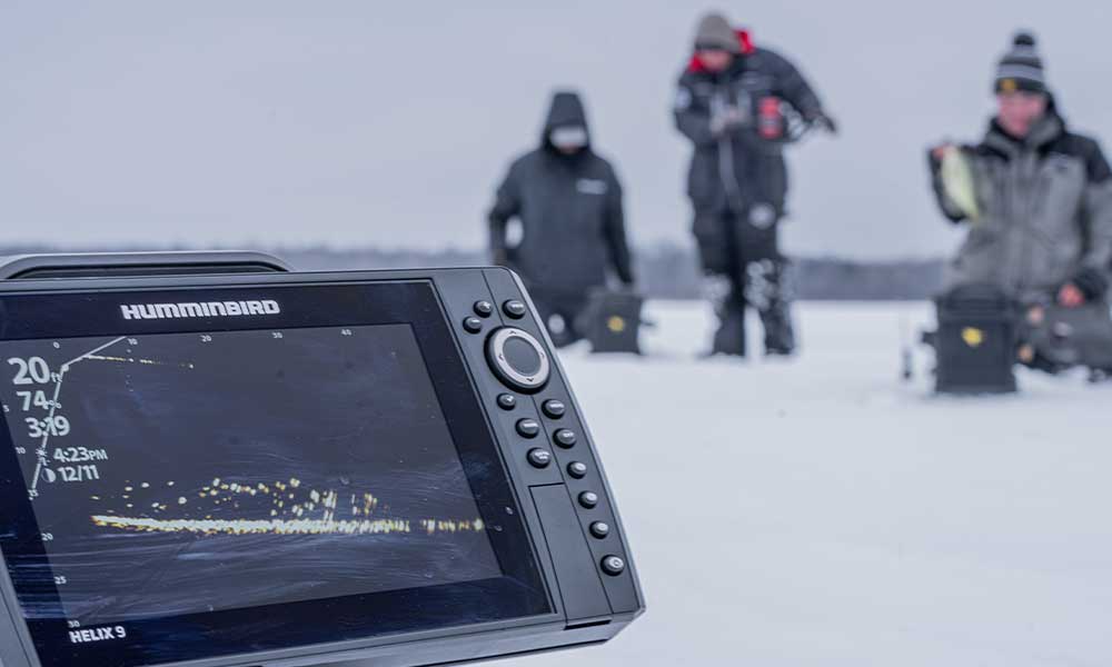 Find Fish Faster: Ice Fishing with MEGA Live and MEGA 360 Imaging -  Humminbird